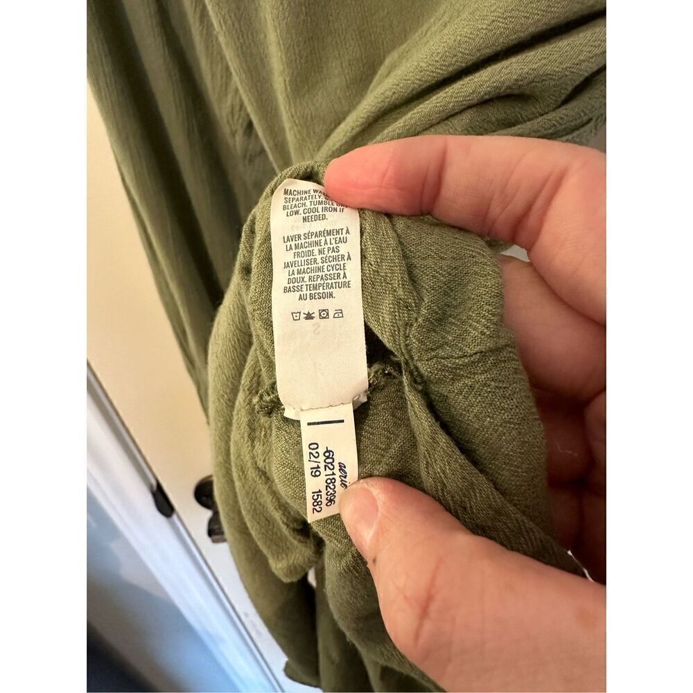 Aerie Button Front Green Long Sleeve Lightweight Collared Top Women’s Small - Picture 7 of 7
